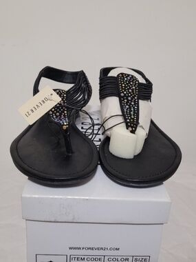 Nwt Forever 21 Black Gem-Embellished Strappy Sandals